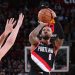 Lillard’dan tarihi performans