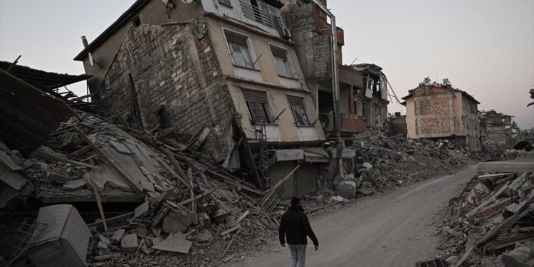 Spor camiasından depremzedeler için ortak bağış kampanyası