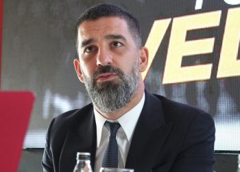 Arda Turan vergi kaçırmakla suçlandı
