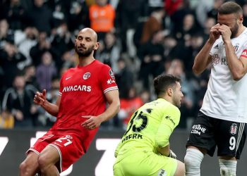 Dolmabahçe’de sessiz gece