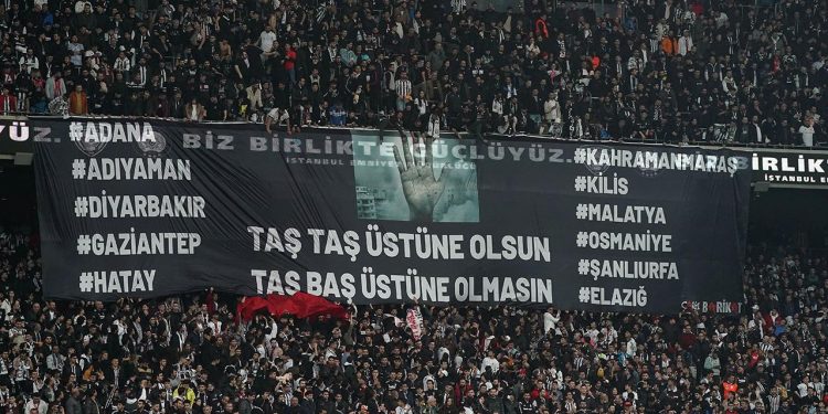 Depremzedeler Dolmabahçe’de unutulmadı