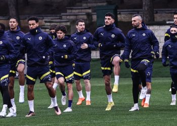 Fenerbahçe transfer için beklemede