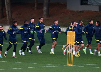 Fenerbahçe Kayserispor maçı hazırlıklarına başladı