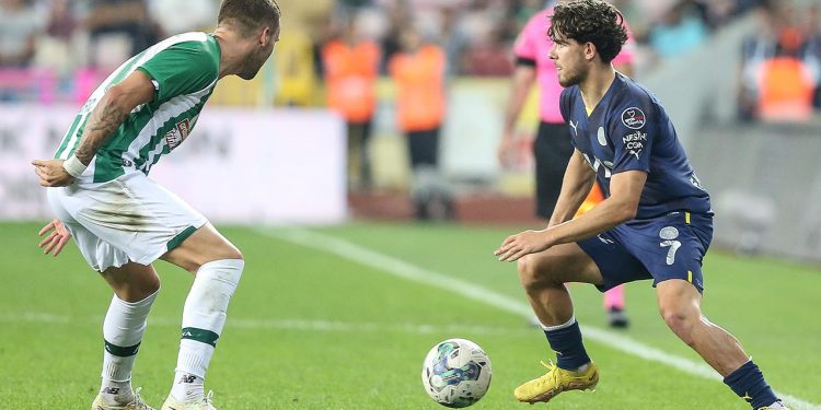 Fenerbahçe Konyaspor’u ağırlayacak