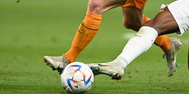 Avrupa liglerinde heyecan sürüyor