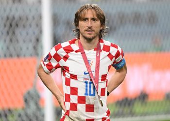 Luka Modric formasını depremzedeler için bağışladı