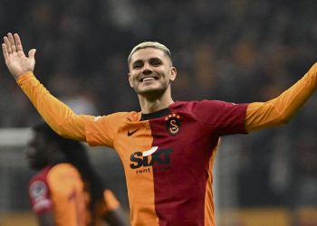 Galatasaray'da hedef Mauro Icardi'nin bonservisini almak
