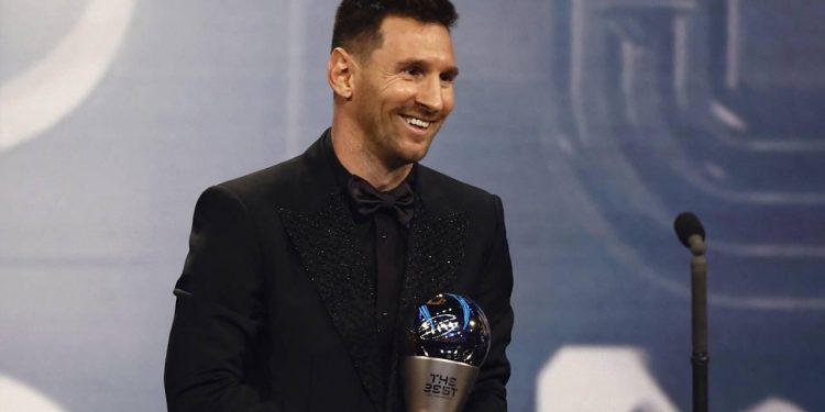2022'nin en iyi futbolcusu belli oldu