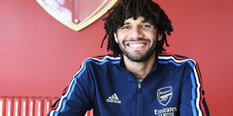 Muhammed Elneny Arsenal ile sözleşmesini uzattı