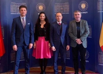 Rumen futbolcular Hagi ve Popescu, Türkiye’yi unutmadı