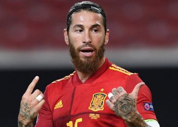 İspanyol futbolcu Sergio Ramos milli takıma veda etti