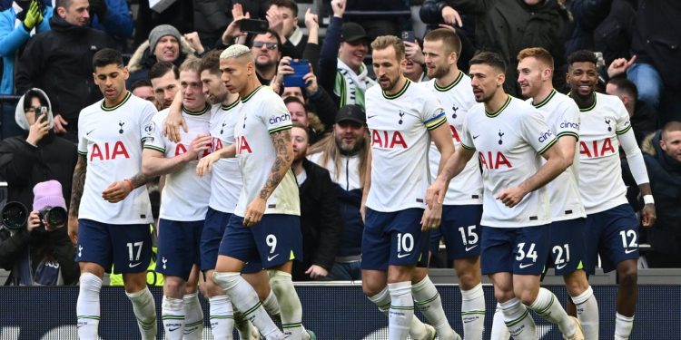 Londra derbisinin galibi Tottenham