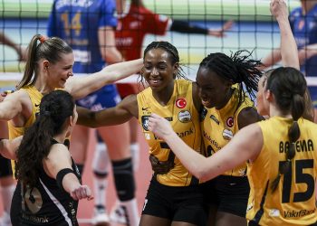 Vakıfbank LKS Commercecon’u konuk edecek