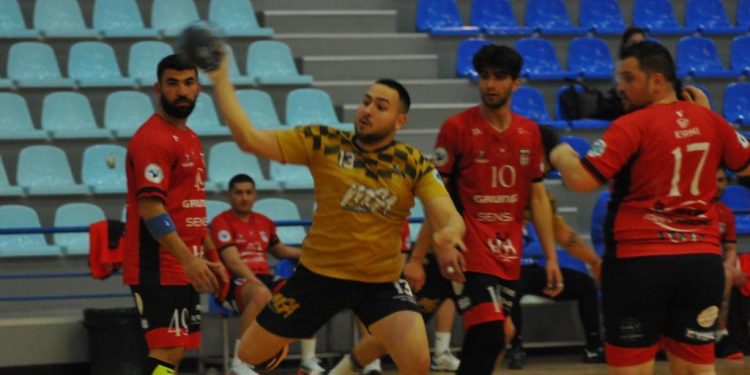 Hentbolda kazanan Yükseliş: 25-36