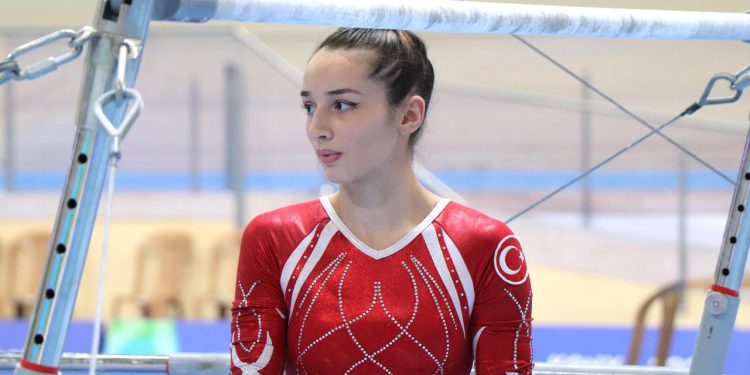 Cimnastikte milli sporcular finale yükseldi