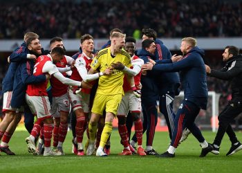 Arsenal son anda: 3-2