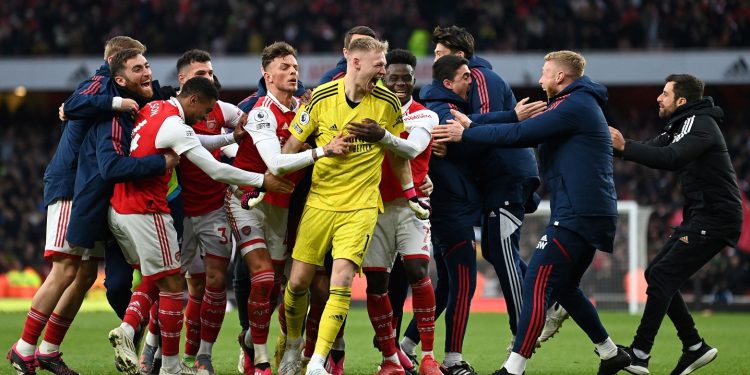 Arsenal son anda: 3-2