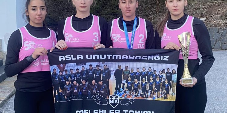 Merve ve arkadaşları, Bulgaristan’da şampiyon