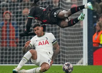 B.Münih ve Milan çeyrek finalde