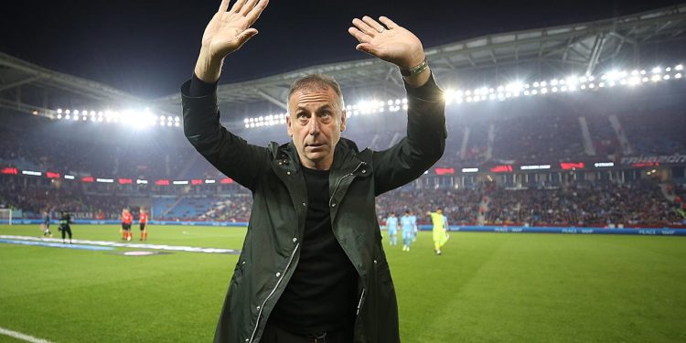 Trabzonspor’da Abdullah Avcı istifa etti