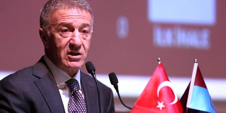 Trabzonspor Başkanı Ağaoğlu istifa etti