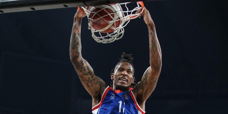 Anadolu Efes Avrupa’da 793. randevuda