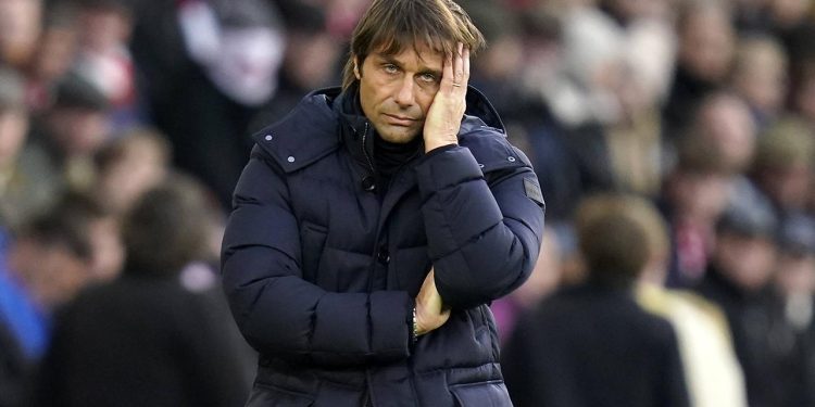 Tottenham’da Antonio Conte dönemi bitti