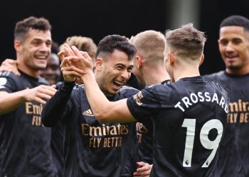Arsenal 3 puanı 3 golle aldı