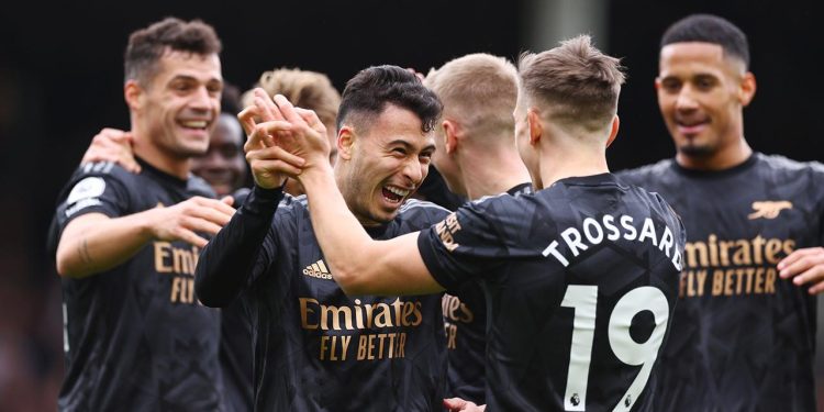 Arsenal 3 puanı 3 golle aldı