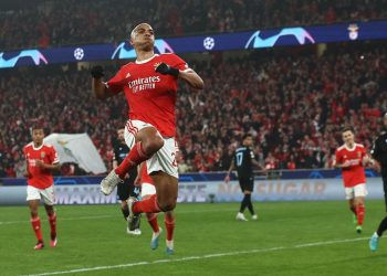 Benfica çeyrek final biletini 5 golle aldı