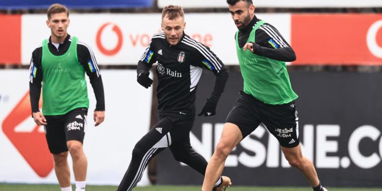 Beşiktaş’ta Ghezzal takımla çalıştı