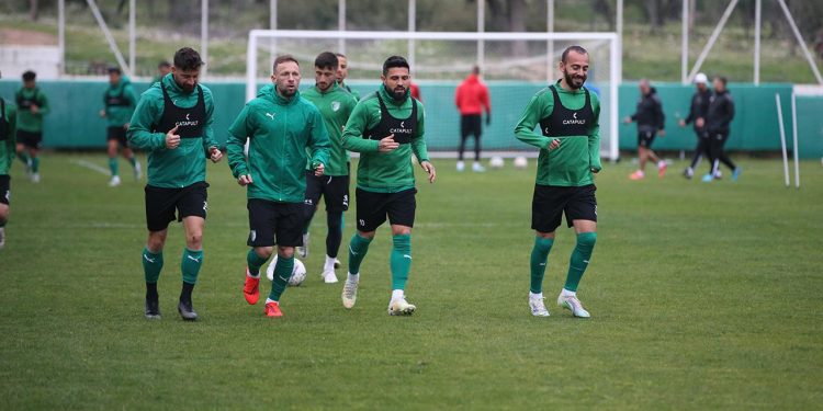 Bodrumspor Sakarya’dan 3 puanla dönmek istiyor
