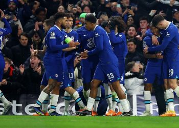 Chelsea çeyrek finalde