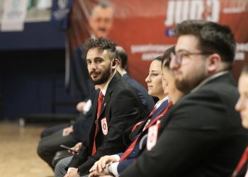 Judo hakemi “asrın felaketi”nde kaybettiği babasının izinden gitmek istiyor