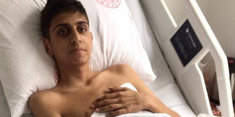 Depremzede Mehmetcan yeni yaşına hastanede girdi dileği Beşiktaş oldu