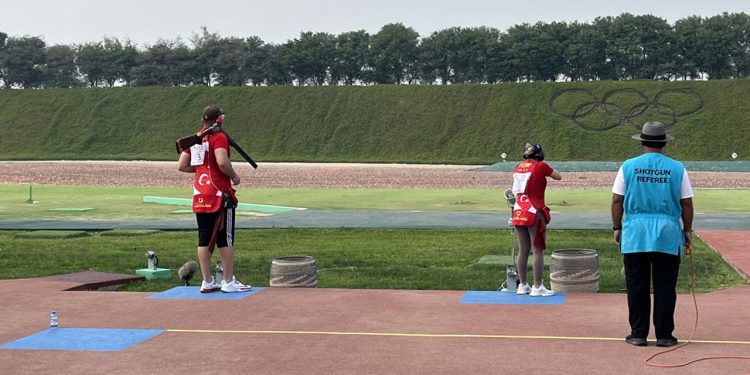 Enkazdan çıkan milli atıcılar Katar’da Dünya Kupası’nda mücadele etti