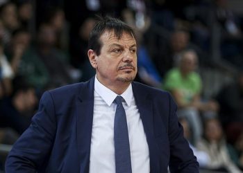 Ergin Ataman'dan Kızılyıldız taraftarlarına tepki