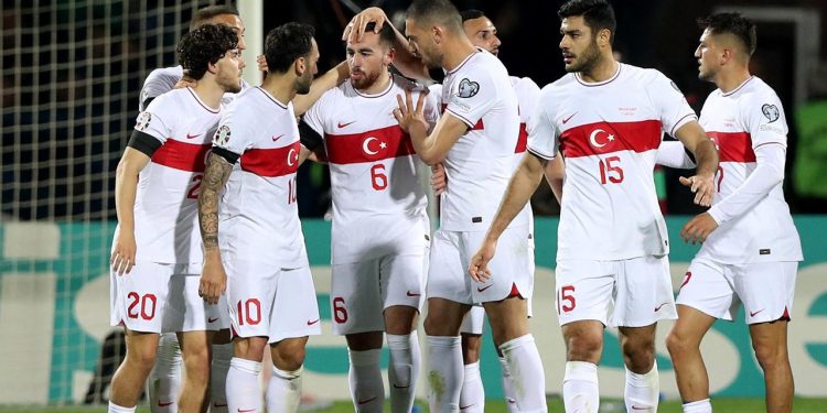Türkiye Ermenistan’da galip