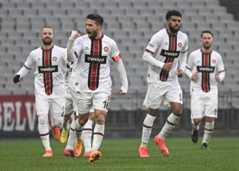 Fatih Karagümrük yenilmezlik serisini 10 maça çıkardı