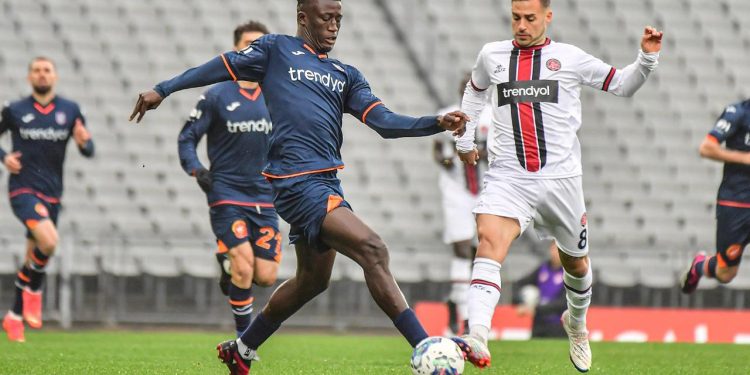 Başakşehir kaçtı Fatih Karagümrük yakaladı