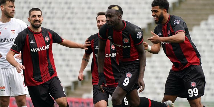 Fatih Karagümrük yenilmezlik rekorunu egale etti