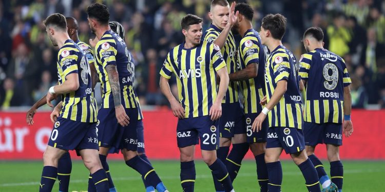 Fenerbahçe, 4 ay sonra yeniden Avrupa sahnesinde