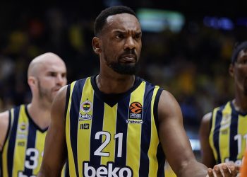 Fenerbahçe Beko’dan Dyshawn Pierre 3-4 hafta sahalardan uzak kalacak
