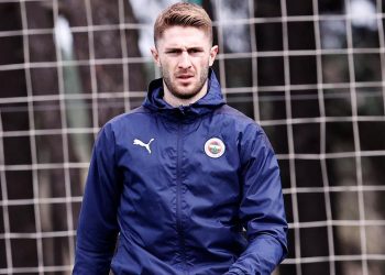 Fenerbahçe’de İsmail Yüksek gözden düştü