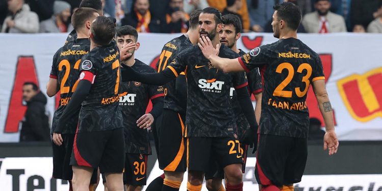 Galatasaray’dan farklı prova