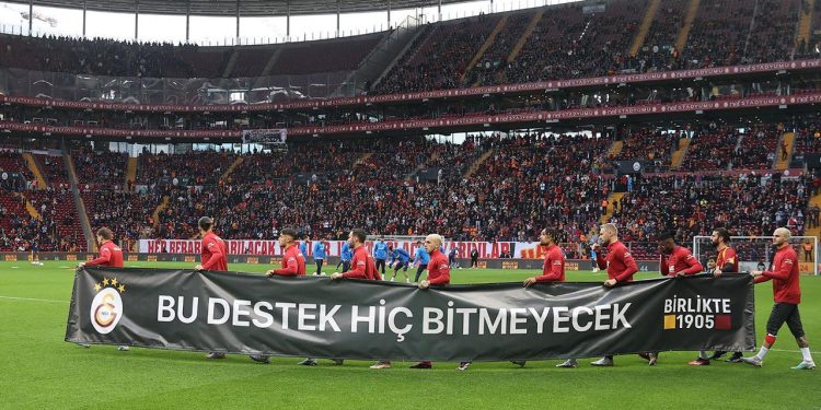 Okan Buruk’tan üç değişiklik