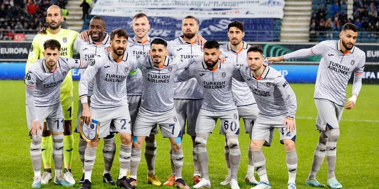 Emre Belözoğlu’ndan 2 değişiklik