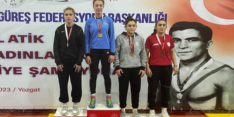 Doktor raporuyla katıldığı şampiyonada altın madalya kazandı