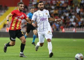İstanbulspor ve Kayserispor’dan depremzedeler için hazırlık maçı