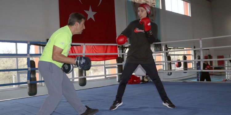 Kadın Boks Milli Takımı’nda hedef Dünya Şampiyonası’ndan madalyalarla dönmek